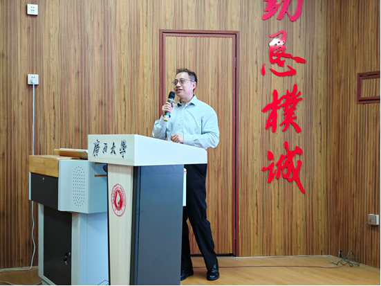 加拿大新布伦瑞克大学肖惠宁教授应邀到亚博官网作学术报告
