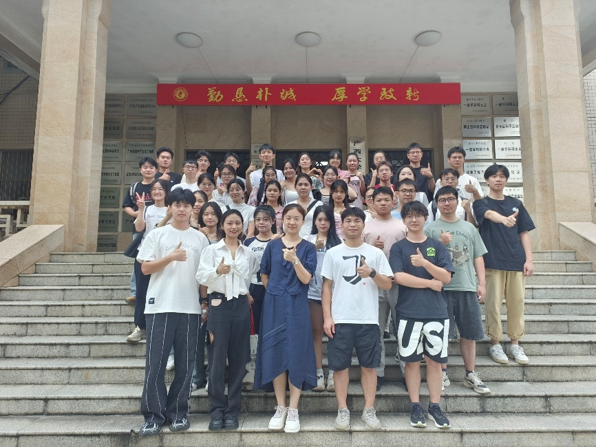 新途接力，携手共进 | 亚博官网第二十二届研究生会见面会暨优秀学生干部表彰大会顺利举行